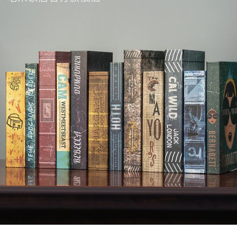 Photography Lighting Simulation - Ornamen Dekoratif Bentuk Buku Modern 2025